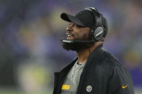 Steelers Head Coach Mike Tomlin Signs A Three Year Contract Extension