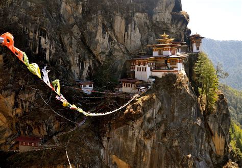 Paro Taktsang Or Tiger S Nest Monastery In Bhutan Monastery Trip Paros