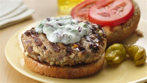 Greek Turkey Burgers With Tzatziki Sauce Recipe Bettycrocker Com
