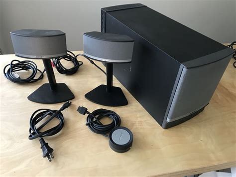 Bose Companion 5 Multimedia Speaker System 3 Piece Black For