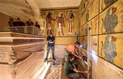 Nefertiti On Twitter 9 Scholars Believe The Tomb Of Tutankhamun Was