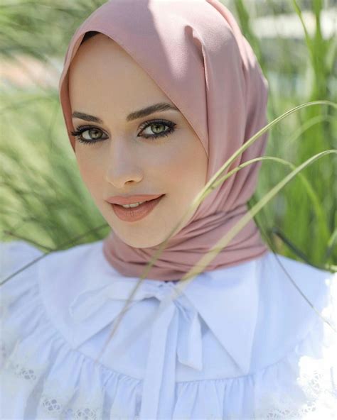 hijabi girl hijab fashion style guides aurora sleeping beauty hijab