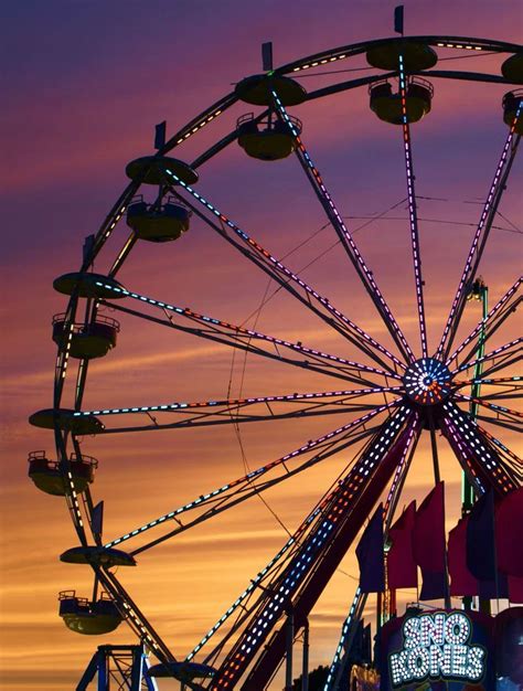 25 Summer Fun Fair Wallpapers To Style Phone This Summer Pastel Big