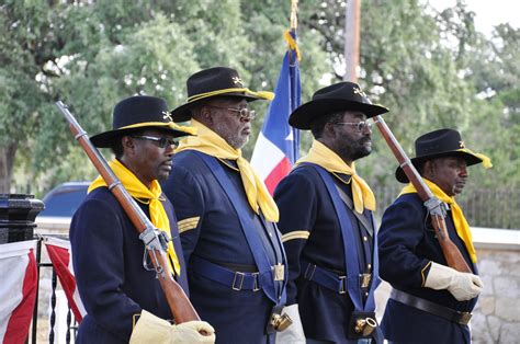 Buffalo Soldiers Honor Veterans Their History Article The United