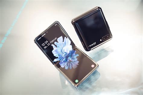 The Galaxy Z Flip Is Official Here S Everything You Need To Know Androidpit