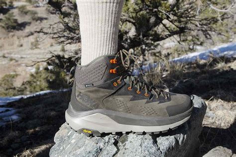 Hoka One One Kaha Hiking Boots Review 2022