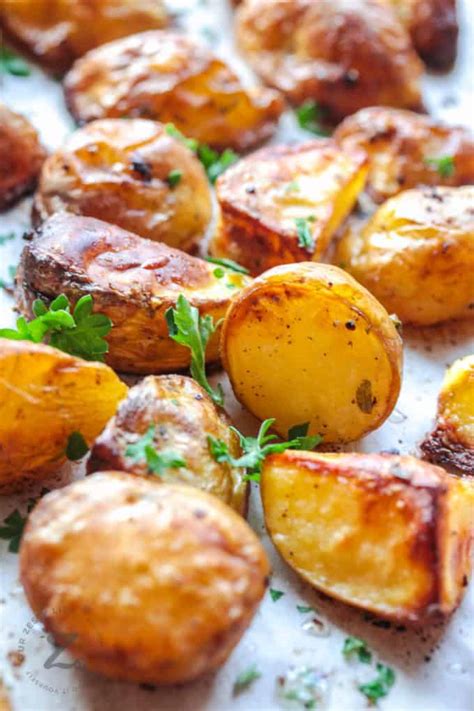 oven roasted potatoes {crispy and tender } our zesty life