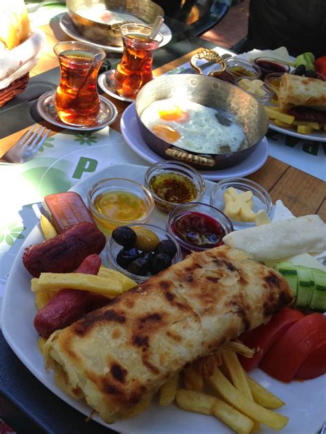 Faithful Nomad: Turkish Breakfast, Hamamonu, and more... Ankara Part Three!