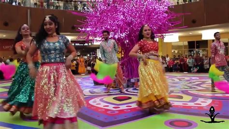 Bollywood Diwali Dance Festival Dubai Mall Youtube