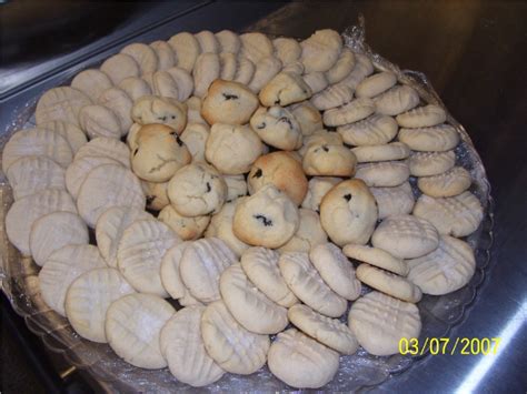 The meals are often particularly rich and substantial, in the tradition of the christian feast day celebration. Native American Food: Native American Christmas Cookie Recipes