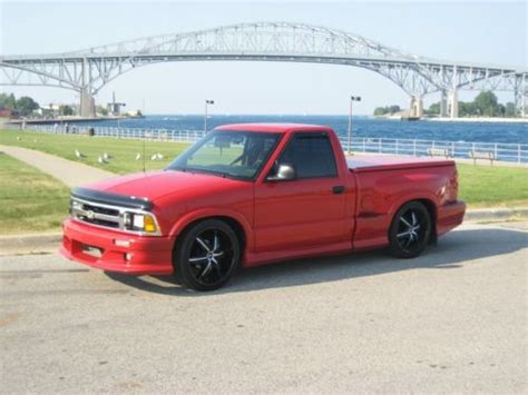 1997 chevy chevrolet s10 pickup classic brochure catalog prospekt. Purchase used Custom 1997 Chevy S10 ONE OF A KIND BED ...