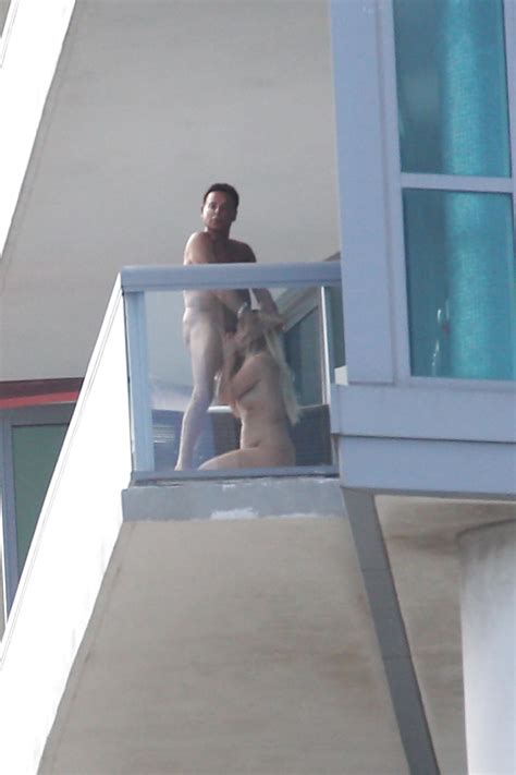 Carpe Diem Public Balkon Outdoor Fick Von Nwst Porno Bilder Sex