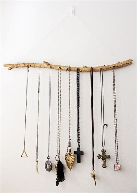 Maybe you would like to learn more about one of these? simple tree branch hanging jewellery display DIY | Smyckesförvaring, Hantverk diy, Diy hantverk