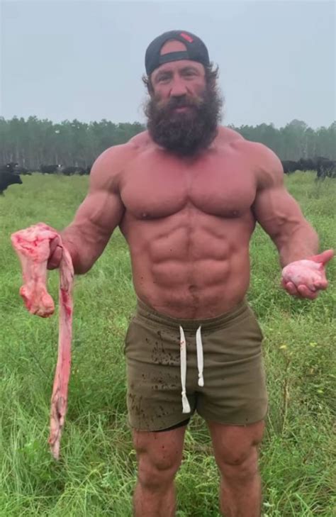 bodybuilder brian johnson eats raw meat daily au — australia s leading news site
