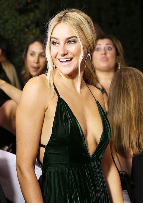 Shailene Woodley Nude Pics And Sex Scenes Compilation