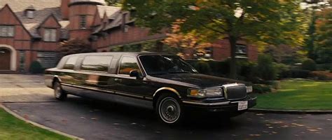 1995 Lincoln Town Car Stretched Limousine In The Wolf Of