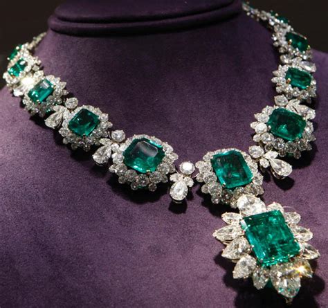A Legendary Collection Elizabeth Taylor Bulgari Jewelry Showcase