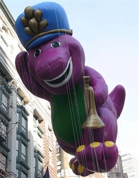 Macys Thanksgiving Day Parade Barney Barney Balloon Destroyed During