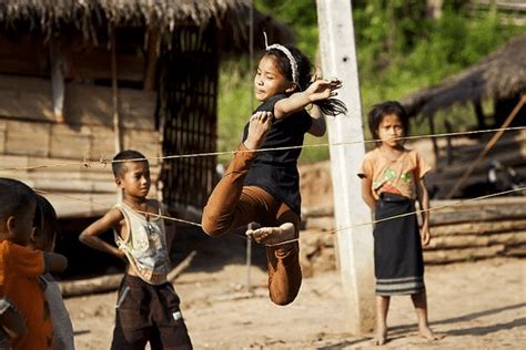 Permainan Tradisional Indonesia Tanpa Alat Beli Sekarang Aja