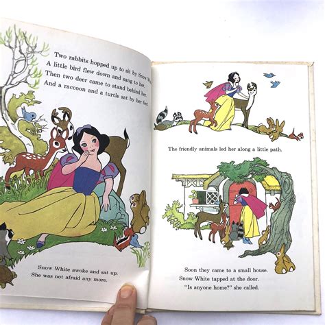 Vintage Disneys Snow White Story Book 1973 Copyright Snow White And