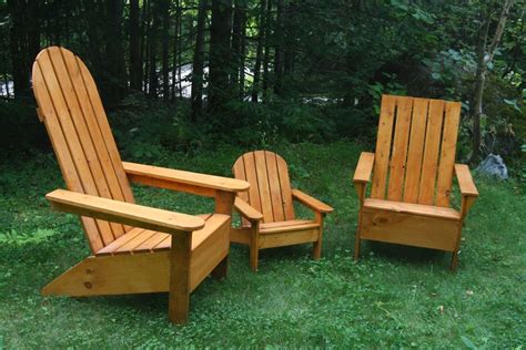 This popular wood has a beautiful grain and natural oils that protect it from bug infestations, warping, and rotting. Adirondack chairs for the family | Ana White
