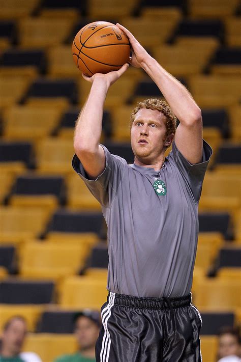 Brian david scalabrine , nicknamed the white mamba, is an american former professional basketball player who is currently a television analyst for the boston celtics of the national basketball association. Brian Scalabrine: Statistics Prove He's The Chicago Bulls ...