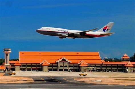Kuala terengganu dikenali dengan tempat menarik seperti lapangan terbang sultan mahmud. MATAKU PEDAS DI TERENGGANU: Lapangan terbang sultan mahmud ...