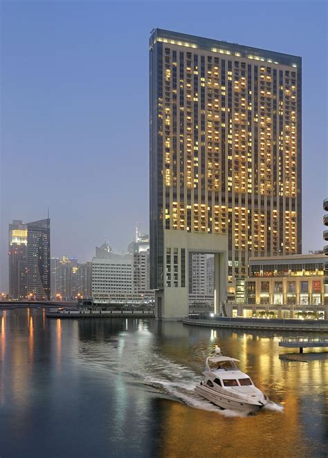 The Address Hotel Dubai Marina A Hotel In A League Of Its Own