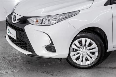 Toyota Yaris 2023 Hatch Ou Sedã Qual Comprar Instacarro