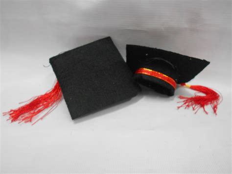 We did not find results for: TARIKH KONVOKESYEN MALAYSIA: IKLAN : Topi Dengan Baju ...