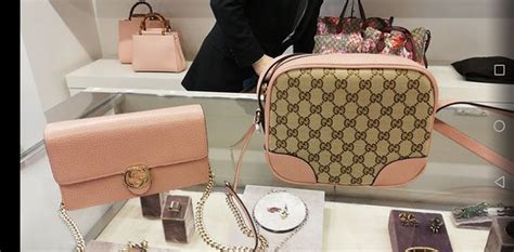 Die top 10 sehenswürdigkeiten in spanien sollen ihnen anregungen geben, ihren nächsten. Fox Town Factory Stores (Mendrisio) - Aktuelle 2021 ...