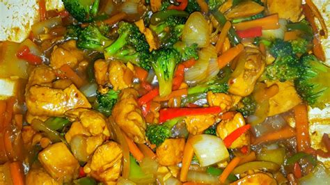 Pollo Salteado Con Brócoli Y Zanahorias Receta Al Estilo Chino