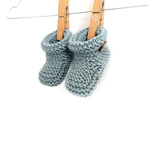 Knitted Baby Booties Garter Stitch Easy Pattern Tutorial