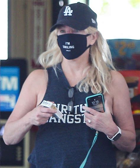 Heather Locklear Seen Wearing Diamond Ring After Getting Engaged To
