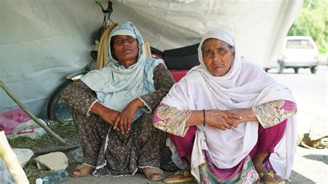 Pakistan Floods Women Fear For Life Period Products Herzindagi