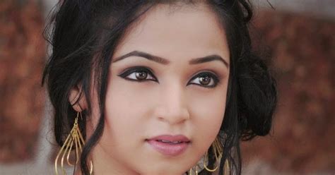Sukanya Kalan ~ Find Your Favourite Marathi Stars Right Here