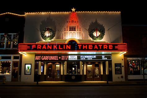 Connect with friends, family and other people you know. This Theater Near Nashville is Unforgettable