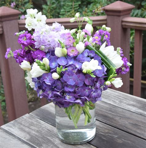 Urple And White Flower Arrangements Ellie Flower