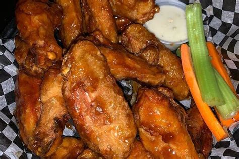 The Best Chicken Wings In Toronto