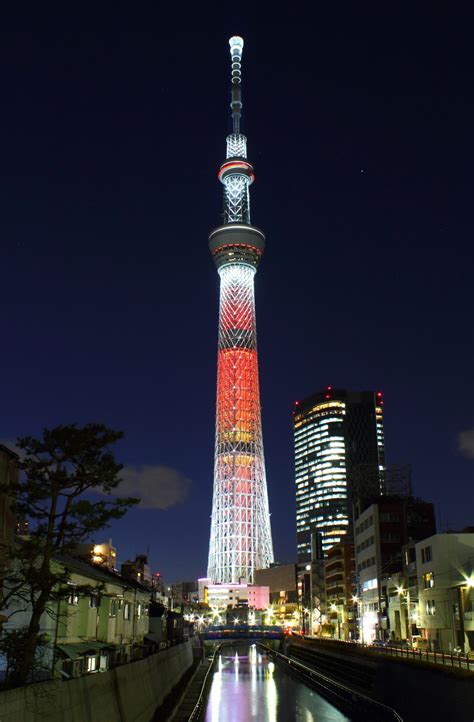 Tokyo's vibrant food culture is legendary and one of the many reasons why people flock to the japanese why spend hours ruminating over what to do in tokyo? TouristSecrets | All You Need To Know About Tokyo Skytree ...