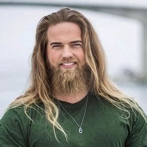 Lasse matberg, el oficial de marina de noruega que triunfa como 'vikingo' en instagram. Lasse Løkken Matberg Bio, Affair, Single, Net Worth ...