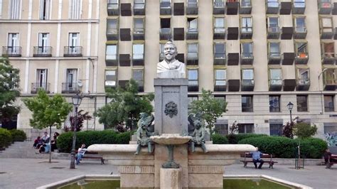 El Irrintzi TambiÉn La Plaza Juan VÁzquez De Mella En Madrid