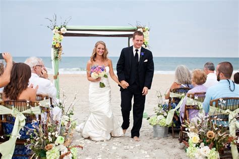The nation's oldest city is a beautiful backdrop to truly unique ceremonies hold hands with your loved one as you stand on the beach. St. Augustine | Sun & Sea Beach Weddings