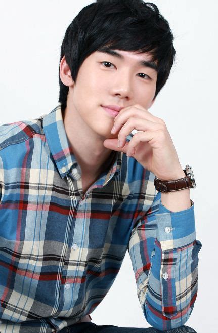 After being kidnapped as a small child and raised by the five men who abducted him, a teenage boy is now forced to join their life in crime. Yoo Yeon-seok cast for "Hwayi : A Monster Boy" @ HanCinema ...