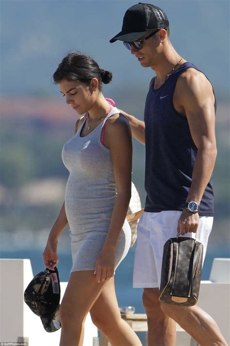 Ronaldo And Girlfriend Georgina Rodriguez Enjoy Corsica Daily Mail Online
