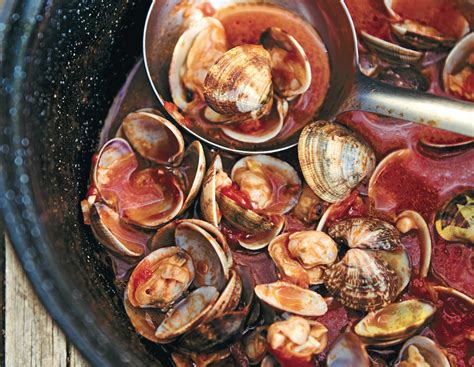 Remove the clams as soon as their shells pop open. How To Purge Clams, The Nitty Gritty Of Shellfish Smarts