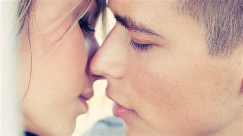 How To Kiss Delicately Kissing Tips YouTube