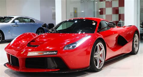 Spectacular 2014 Ferrari Laferrari For Sale In Dubai Carscoops