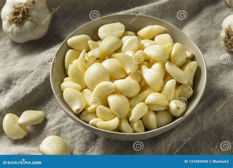 Raw Organic Peel Garlic Cloves Stock Photo Image Of Herb Organic