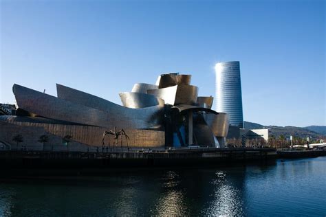 Gallery Of 25 Years Of The Guggenheim Museum In Bilbao Spain 1